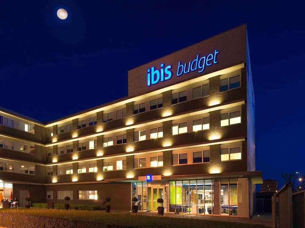 Ibis Budget Aeropuerto Barcelona Viladecans location